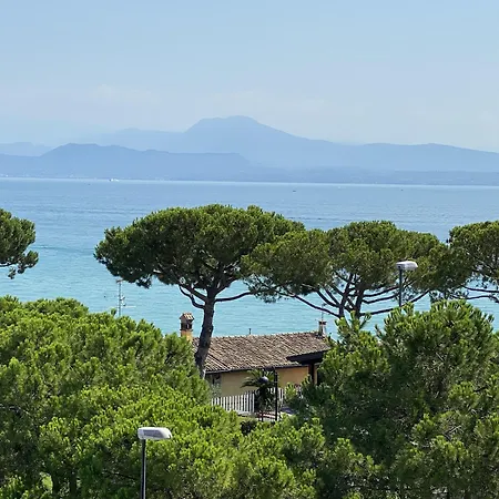 Rosa Sirmione