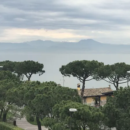 Rosa Sirmione