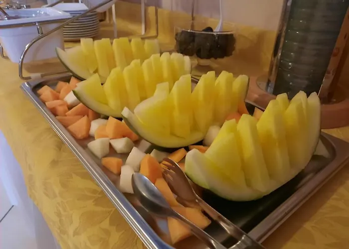 Rosa Hotel 3*