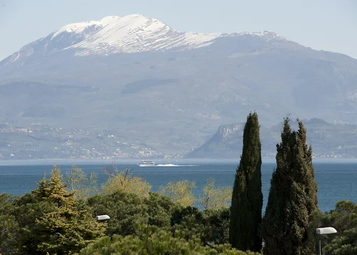 Rosa 3* Sirmione