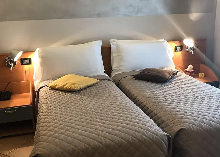 Hotel Rosa 3*