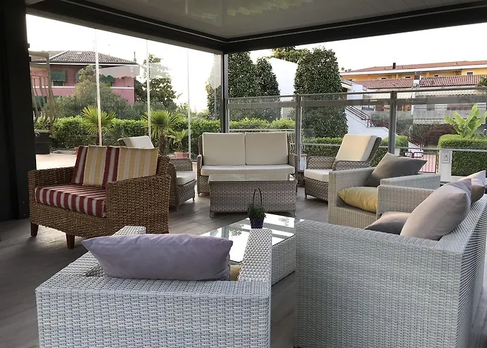 Rosa Hotel 3*